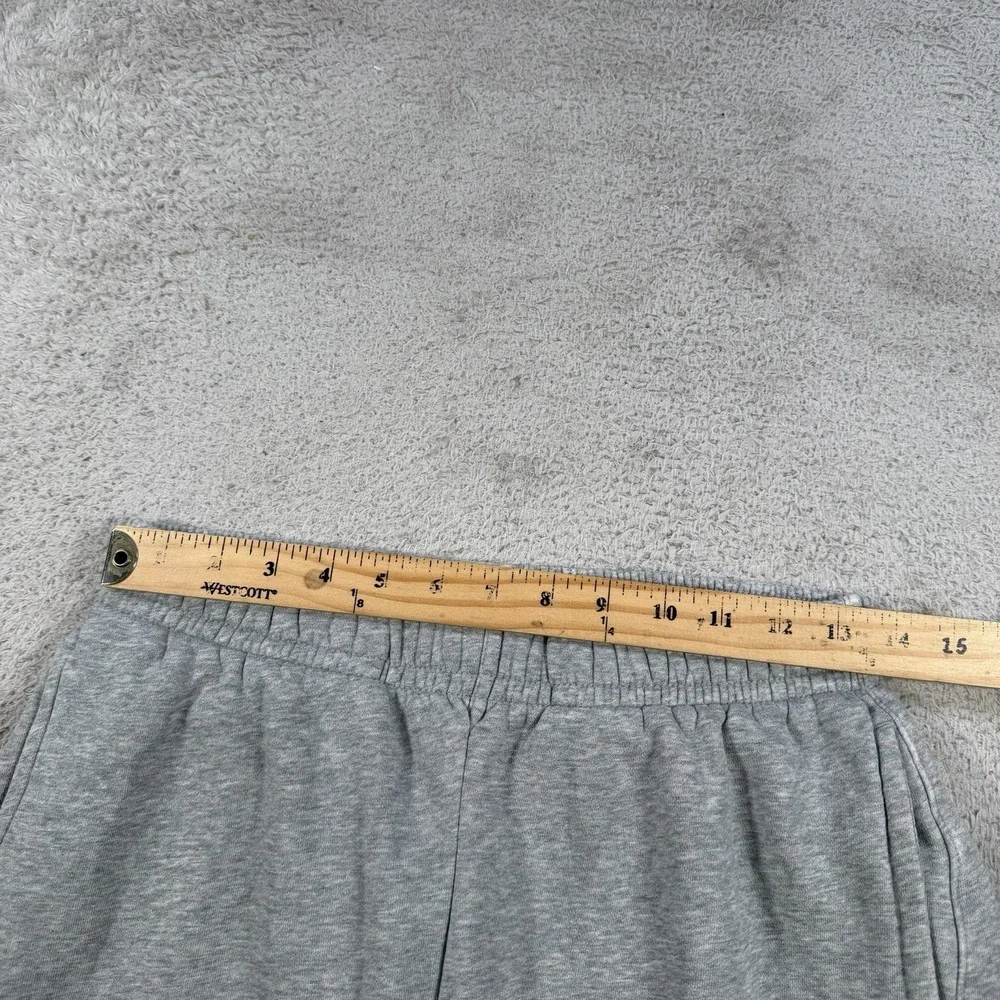 Nike Sweatpants Mens Small Grey Sportswear Club Fleece Drawstring Gym Uncuffed